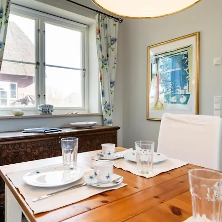 Haus Constanze * List
